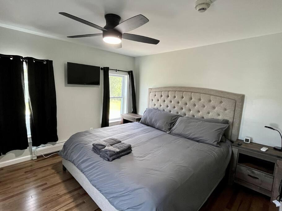 2 Bed Berkshire Getaway @ Stephentown Hotel エクステリア 写真